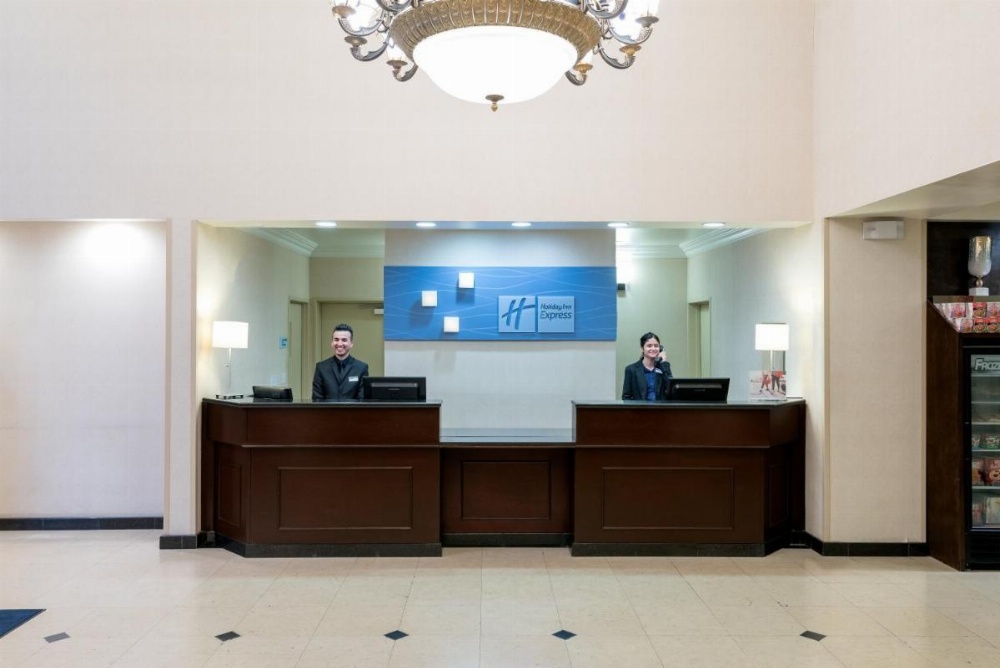 Holiday Inn Express Hotel & Suites Los Angeles Airport Hawthorne Image 22